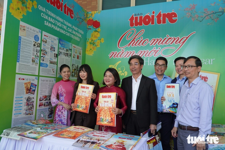 Hội Báo Xuân - Ảnh 2.