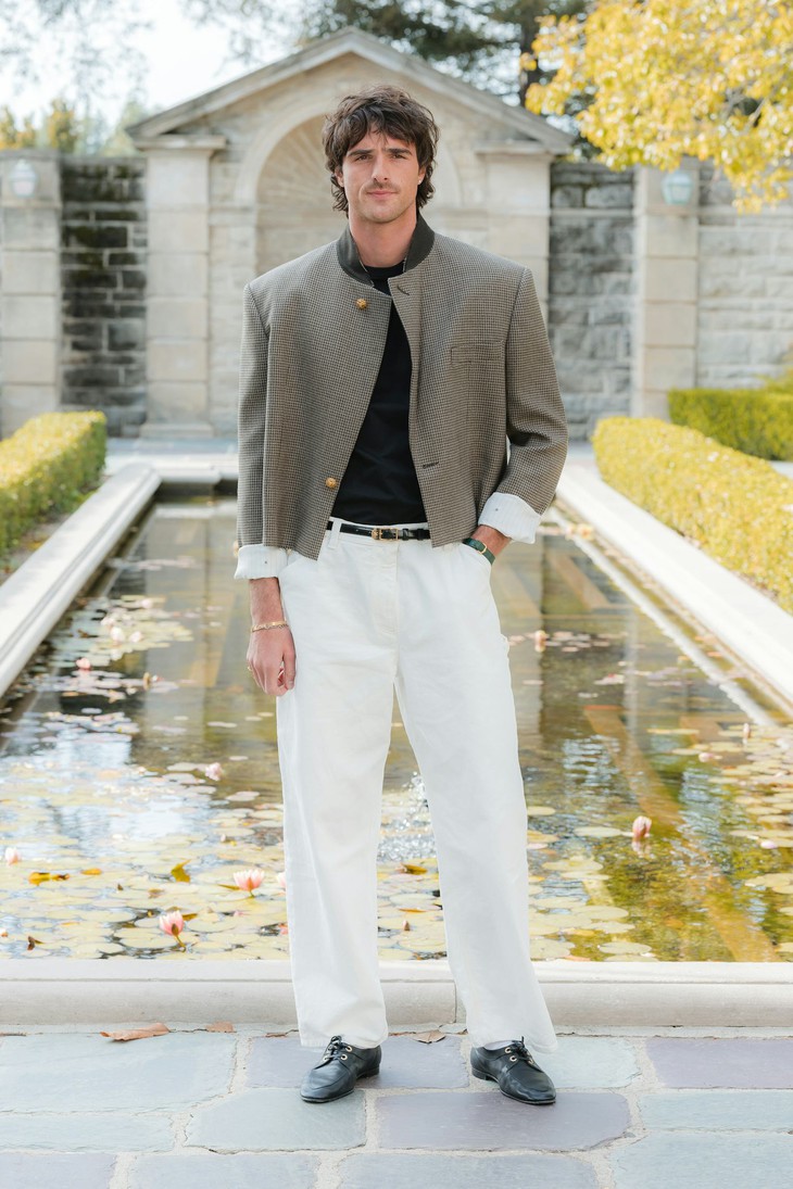 Jacob Elordi - Ảnh 4.