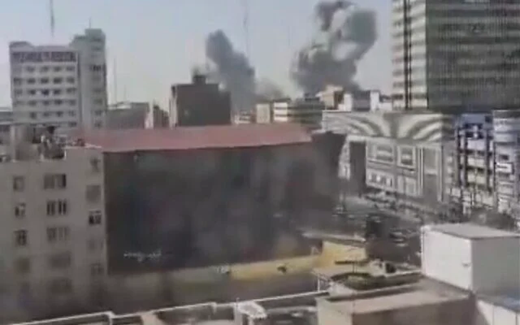 NÓNG: Israel tuyên bố tấn công Iran, nổ lớn ở Tehran - Ảnh 4. Iran - Ảnh 4.