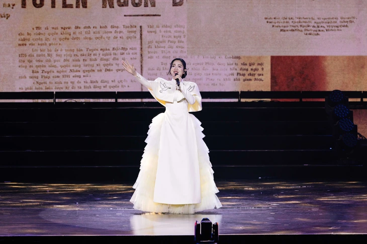 Duyên Quỳnh - Ảnh 2.