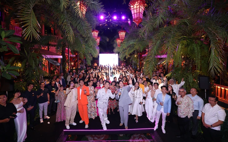 Nhà sản xuất 'anh trai say hi' tính IPO năm 2026, hé lộ doanh thu nghìn tỉ từ mảng concert - Ảnh 4.