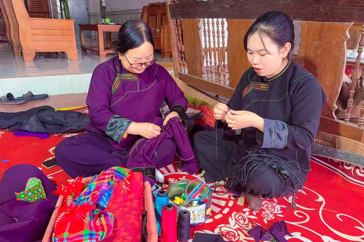 Từ căn nhà vùng cao đến sân bay Gia Bình 196.000 tỉ: Ý Đảng theo bước chân bí thư chi bộ về với dân - Ảnh 3.