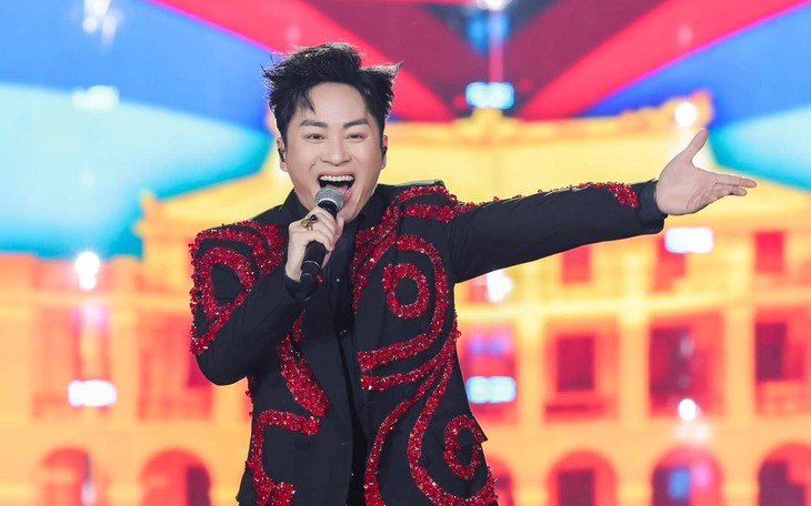 Đạo diễn phim 'Mùi Phở' bất ngờ hát luôn nhạc phim - Ảnh 3.