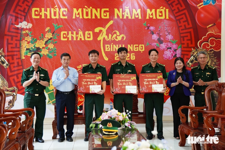 chúc tết - Ảnh 11.