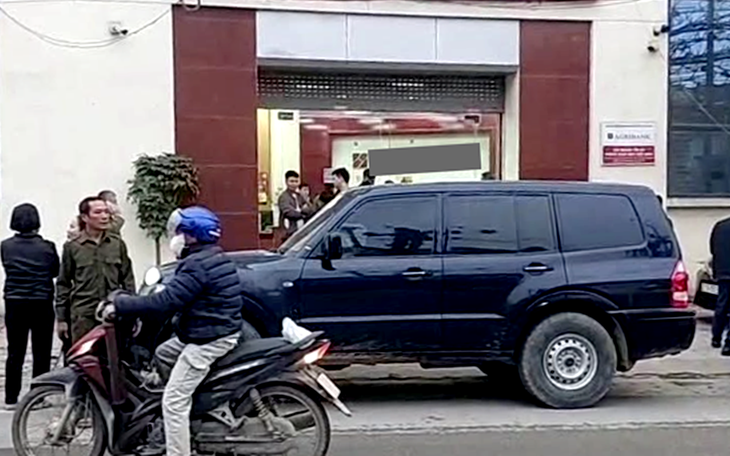 Công an thông tin về vụ cướp ngân hàng ở Lào Cai - Ảnh 2.