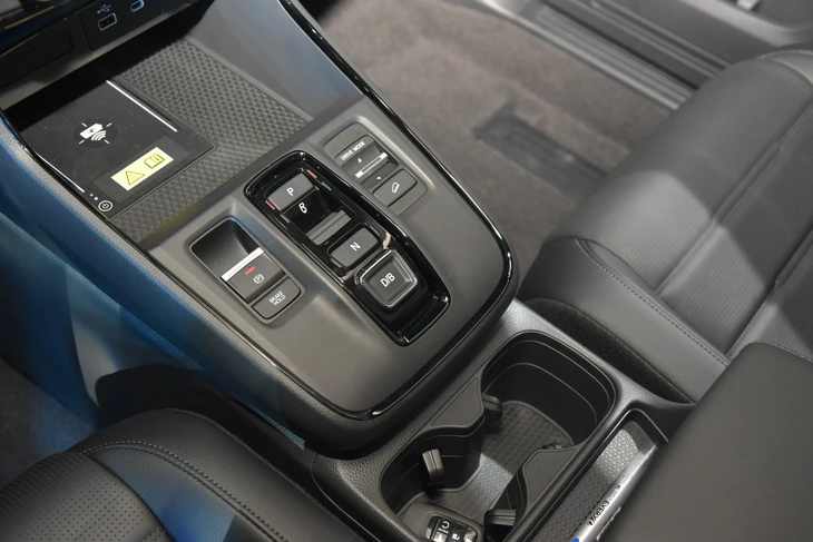 Honda CR-V - Ảnh 3.