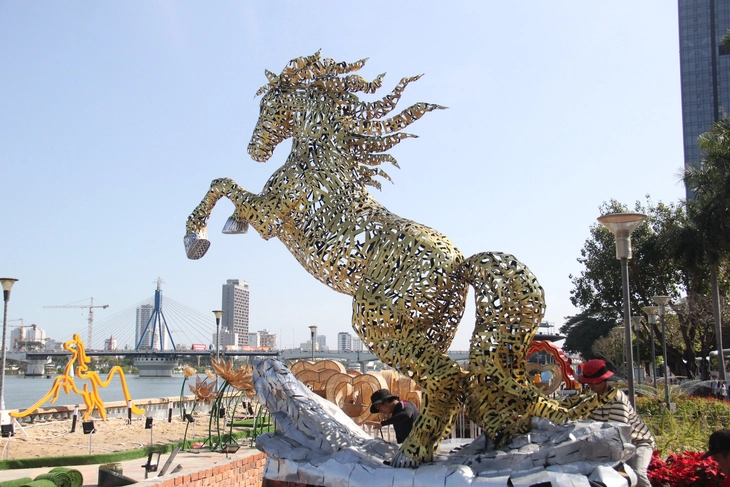 linh vật ngựa - Ảnh 7.