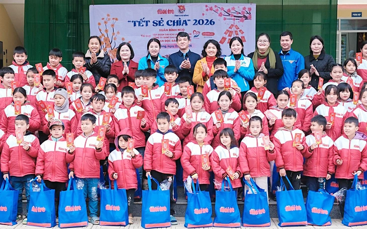 Đong đầy Tết yêu thương cho trẻ - Ảnh 4.