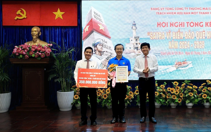 Một ông lớn thương mại mở 'hệ sinh thái sẻ chia' quy mô lớn - Ảnh 2.