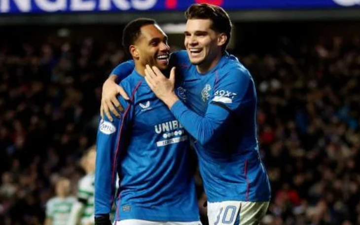 Trung vệ tuyển Pháp Umtiti giải nghệ làm phóng viên thể thao - Ảnh 3.