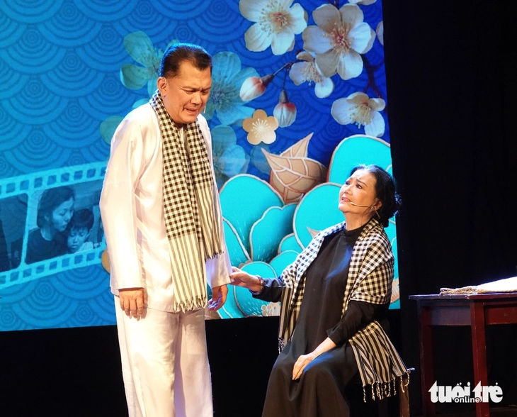 Kim Cương - Ảnh 4.