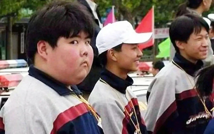 Công an xã Phước Dinh được vỗ tay rần rần khi xử lý vụ 'MMA nhí trái phép' - Ảnh 4.