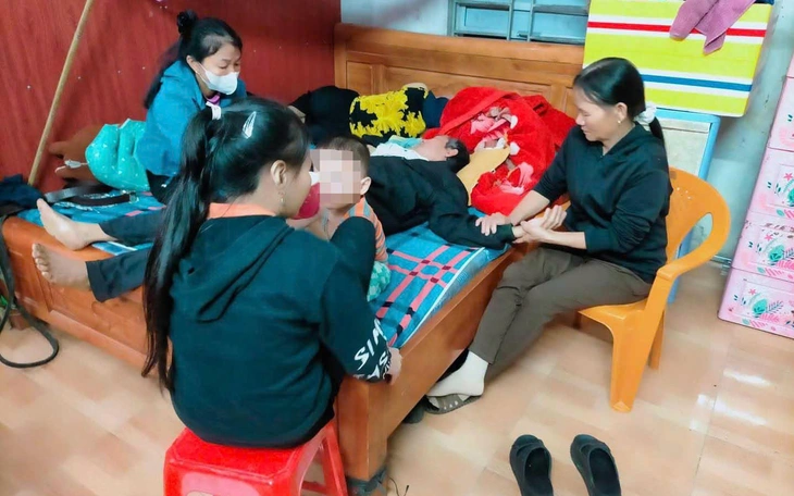 Hoàn cảnh bi đát của gia đình có 3 người tử vong nghi do ngạt khí than - Ảnh 5.