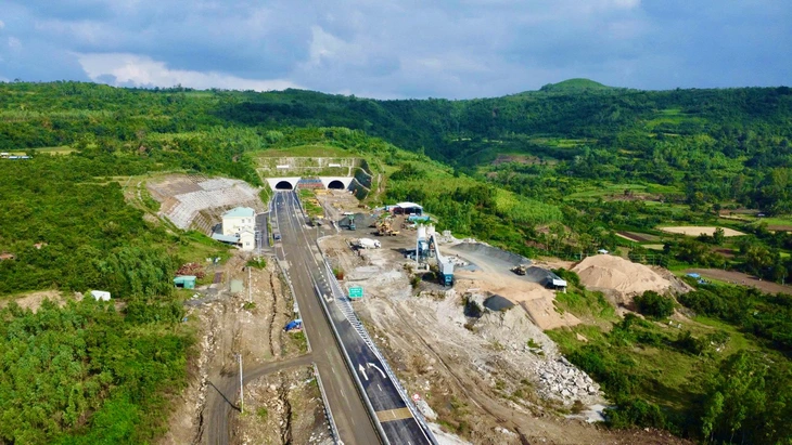 cao tốc - Ảnh 2.