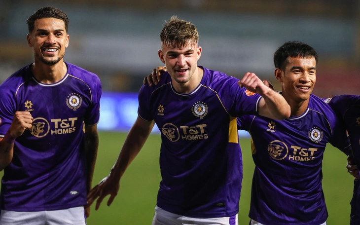 Ronaldo gia nhập CLB Hải Phòng - Ảnh 3.