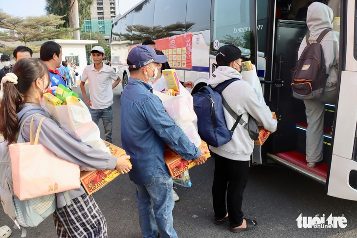 chuyến xe mùa xuân - Ảnh 5.