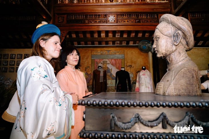 Tổng lãnh sự các nước du xuân, ấn tượng văn hóa Tết cổ truyền của Việt Nam - Ảnh 13.