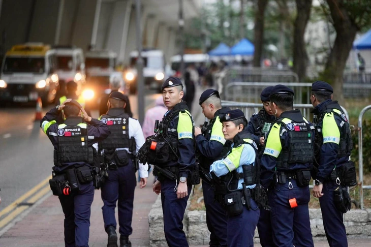 Ông trùm truyền thông Hong Kong Jimmy Lai bị tuyên án 20 năm tù - Ảnh 5.