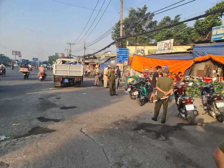 chợ đầu mối - Ảnh 2.