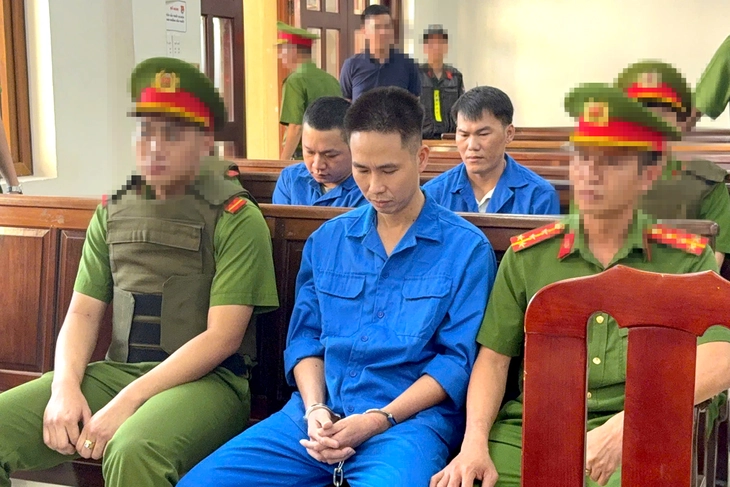 Hung thủ sát hại 3 người ở Đồng Nai khai dành 2-3 tháng để tìm mục tiêu gây án - Ảnh 2.