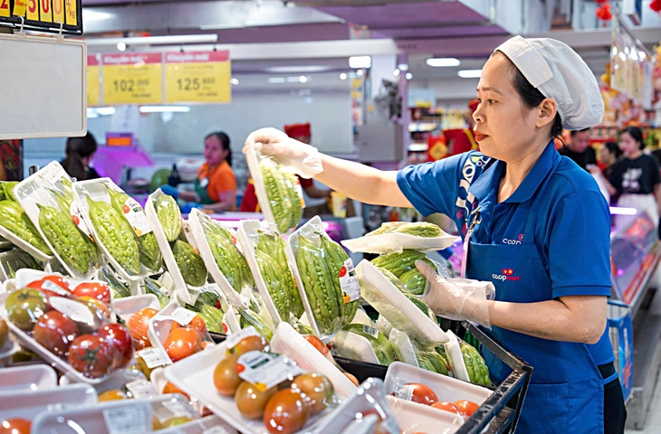 Nhiều cách để mua sắm Tết an toàn - Ảnh 3.