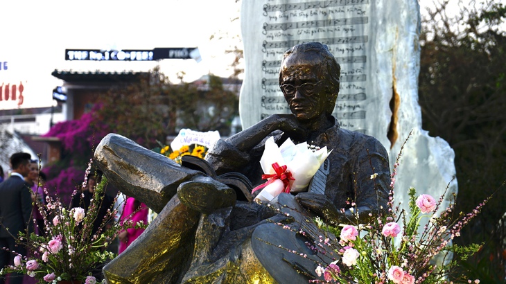 Huế sắp có bảo tàng Trịnh Công Sơn - Ảnh 3.