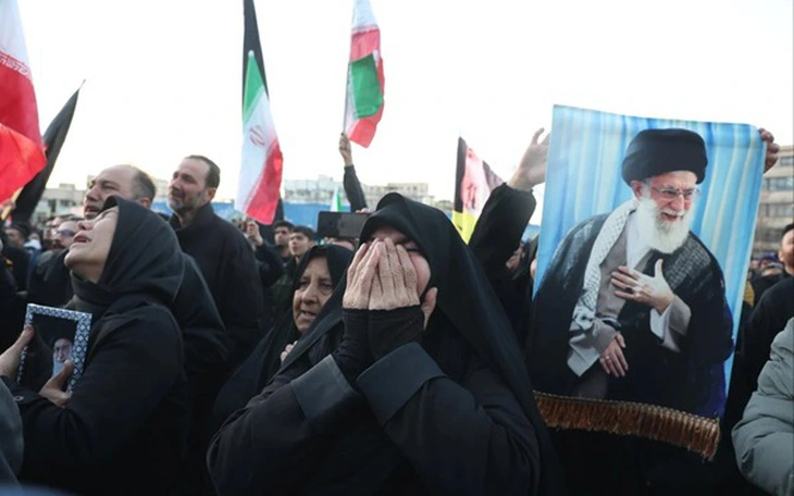 Gia đình lãnh tụ tối cao Iran sau đòn không kích: Ai mất, ai còn? - Ảnh 4.