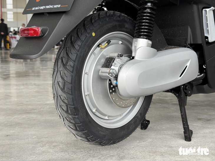 Yadea Osta - Ảnh 17.