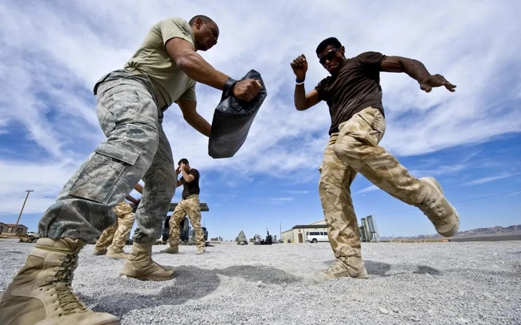 Môn võ công mạnh nhất truyện Kim Dung là của... người Iran - Ảnh 4.