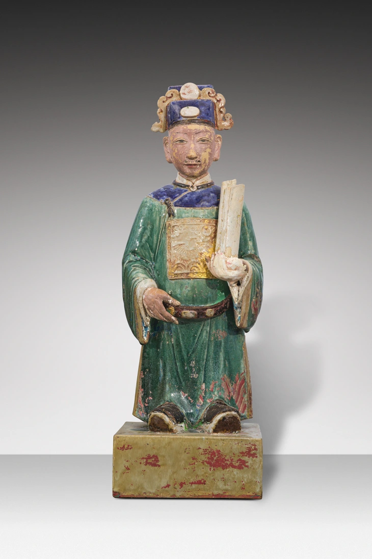 Cận cảnh bộ tượng bảo vật quốc gia gốm men nhiều màu Tam quan Đại đế - Ảnh 5.