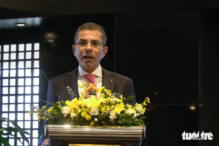 Những lỗi khách Việt hay mắc phải khi xin visa - Ảnh 2.