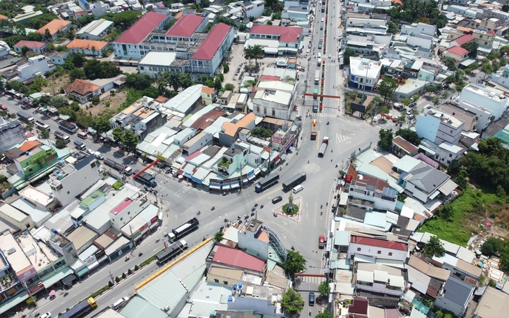 'Điểm đen' ngã năm Bến Lức, Tây Ninh được phân luồng lại như thế nào ? - Ảnh 5.