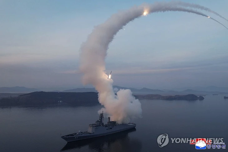 tên lửa - Ảnh 2.