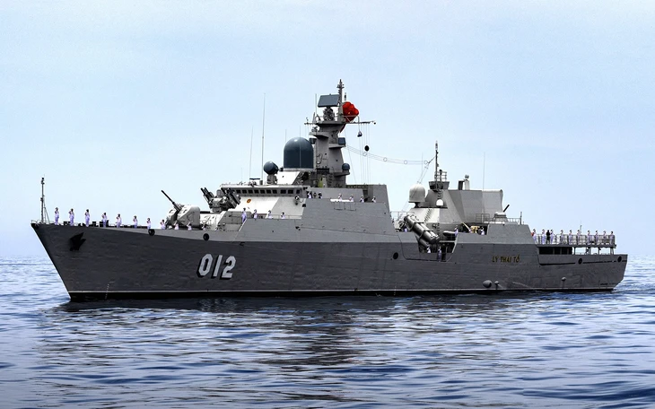 Biên đội tàu Hải quân Việt Nam – Trung Quốc gặp gỡ xã giao tại cảng Phòng Thành - Ảnh 3.