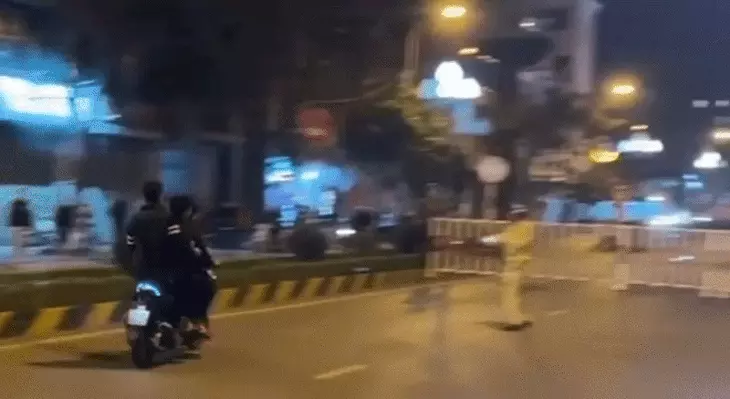 rào chắn - Ảnh 1.