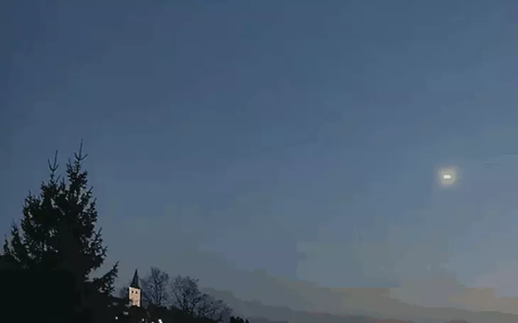 Xôn xao quả cầu lửa hiếm gặp gây tiếng nổ lớn trên bầu trời Mỹ - Ảnh 3.