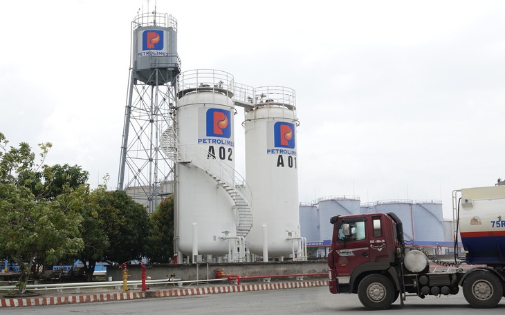 Cú sốc năng lượng và 'cơ' trong 'nguy' - Ảnh 1.