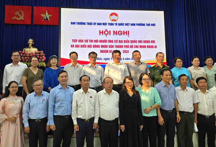 Bí thư Đảng ủy phường Thủ Đức Mai Hữu Quyết cam kết xây dựng tiêu chí phường hạnh phúc - Ảnh 2.