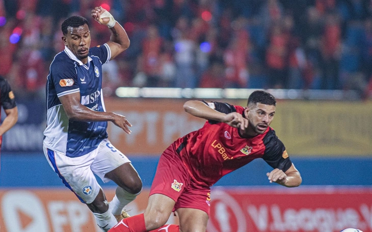 Jairo 'ghi' 3 bàn nhưng Hoàng Anh Gia Lai mất chiến thắng - Ảnh 4.