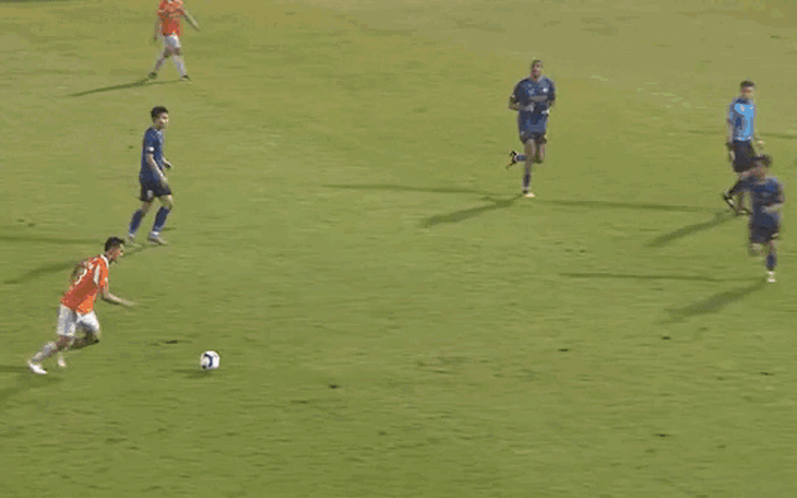 Jairo 'ghi' 3 bàn nhưng Hoàng Anh Gia Lai mất chiến thắng - Ảnh 2.