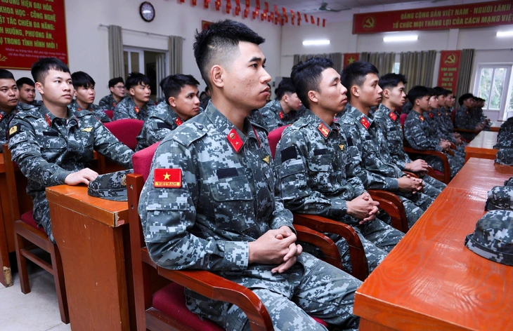 bầu cử - Ảnh 8.