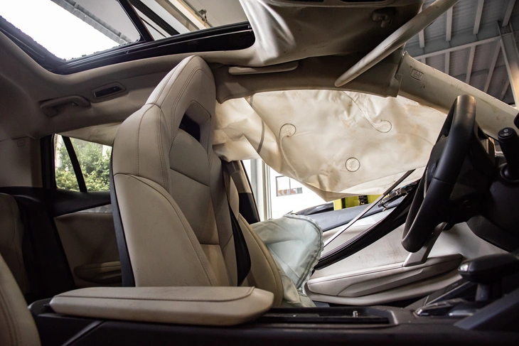 Lynk & Co 06 - Ảnh 4.