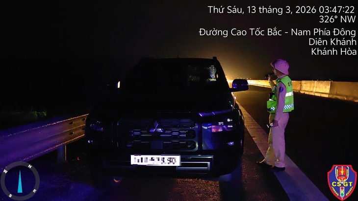 Nhiều tài xế dừng, đỗ sai quy định trên cao tốc bị lập biên bản - Ảnh 6.