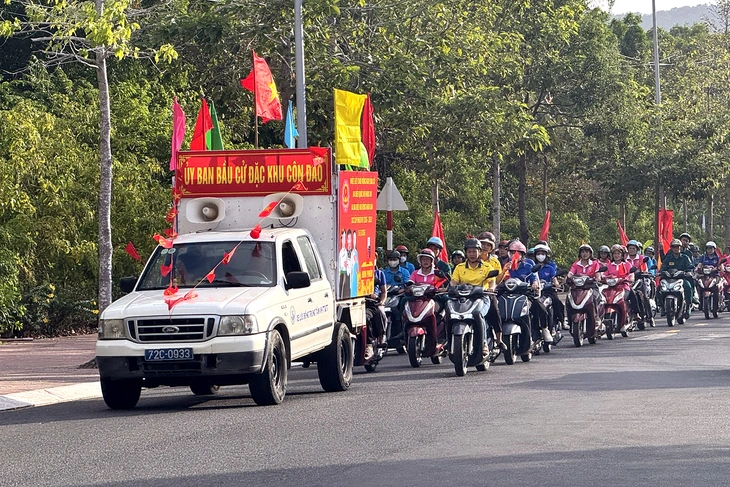 Gần 8.000 cử tri đặc khu Côn Đảo sẵn sàng cho ngày bầu cử - Ảnh 8.