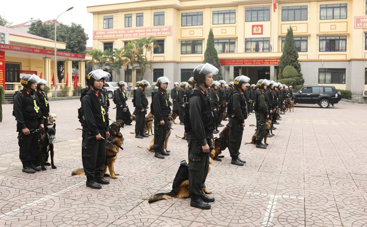 bầu cử - Ảnh 13.