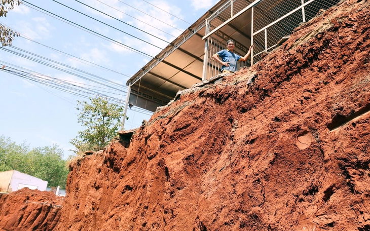 Vụ hạ cốt nền ở Đồng Nai: Xin lỗi dân nhưng cũng phải xử lý đến nơi đến chốn - Ảnh 3.