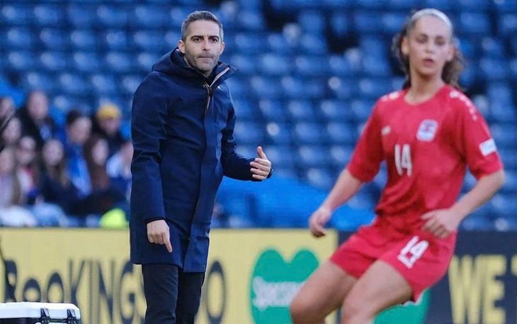 Carlos Alcaraz tạm vượt Roger Federer về tỷ lệ thắng trong sự nghiệp - Ảnh 3.