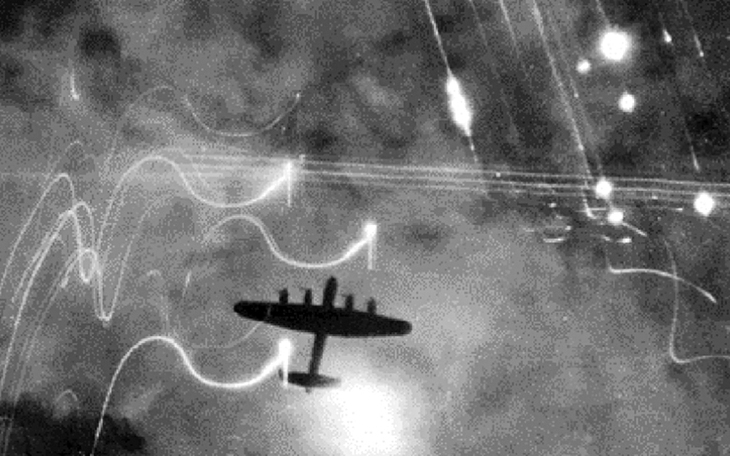 Ném bom: Lịch sử ác mộng của chiến tranh - Kỳ 6: Bom bay - đòn thù tuyệt vọng của Hitler - Ảnh 3.