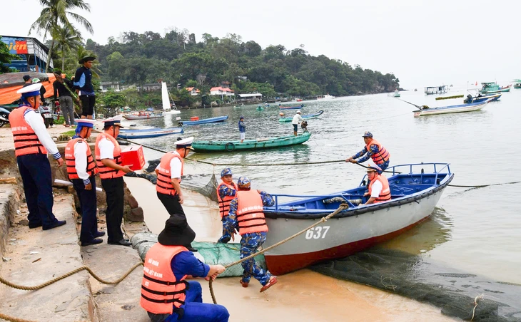 Vùng 5 Hải quân - Ảnh 2.