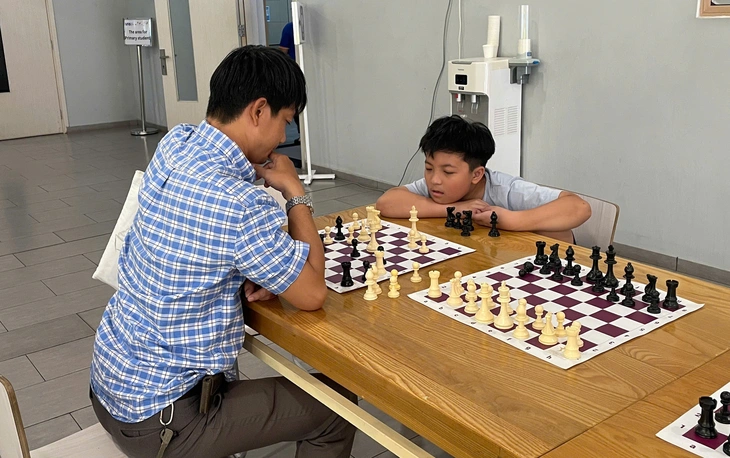 Gần 500 học sinh TP.HCM tranh tài cờ vua - Ảnh 4.